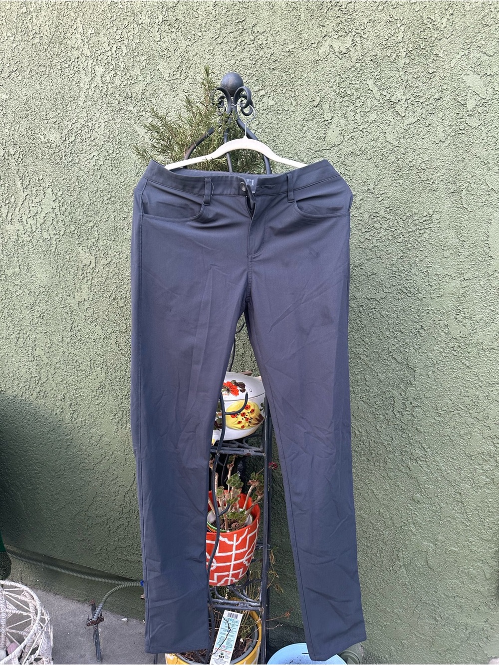 Vuori Men's Slate Gray Dress Pants
